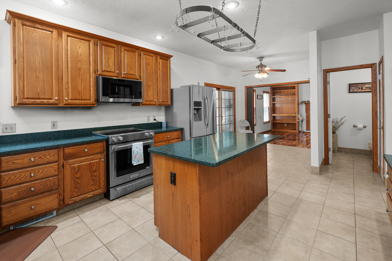 1918 Brierwood Lane Property Photo 16