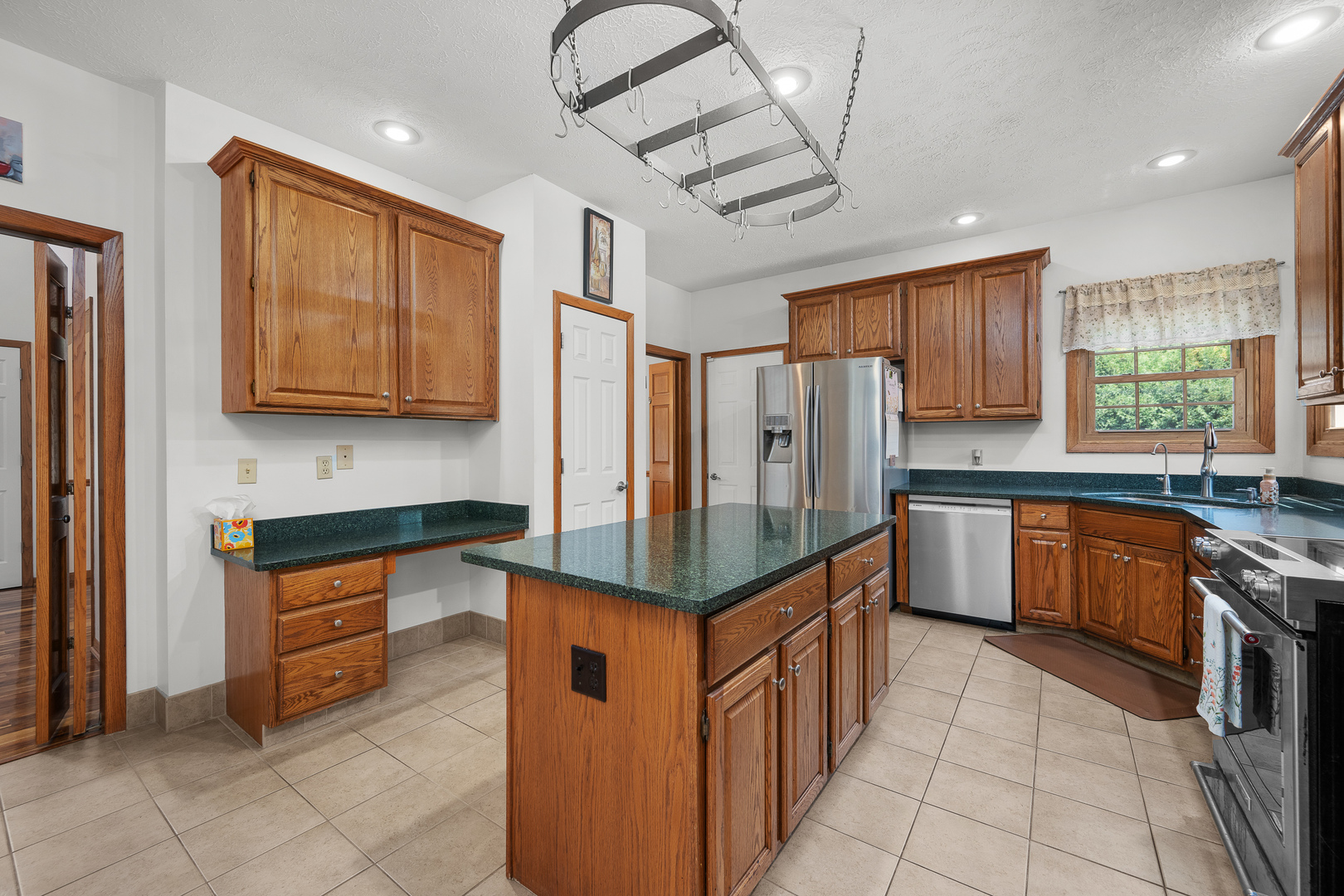 1918 Brierwood Lane Property Photo 19