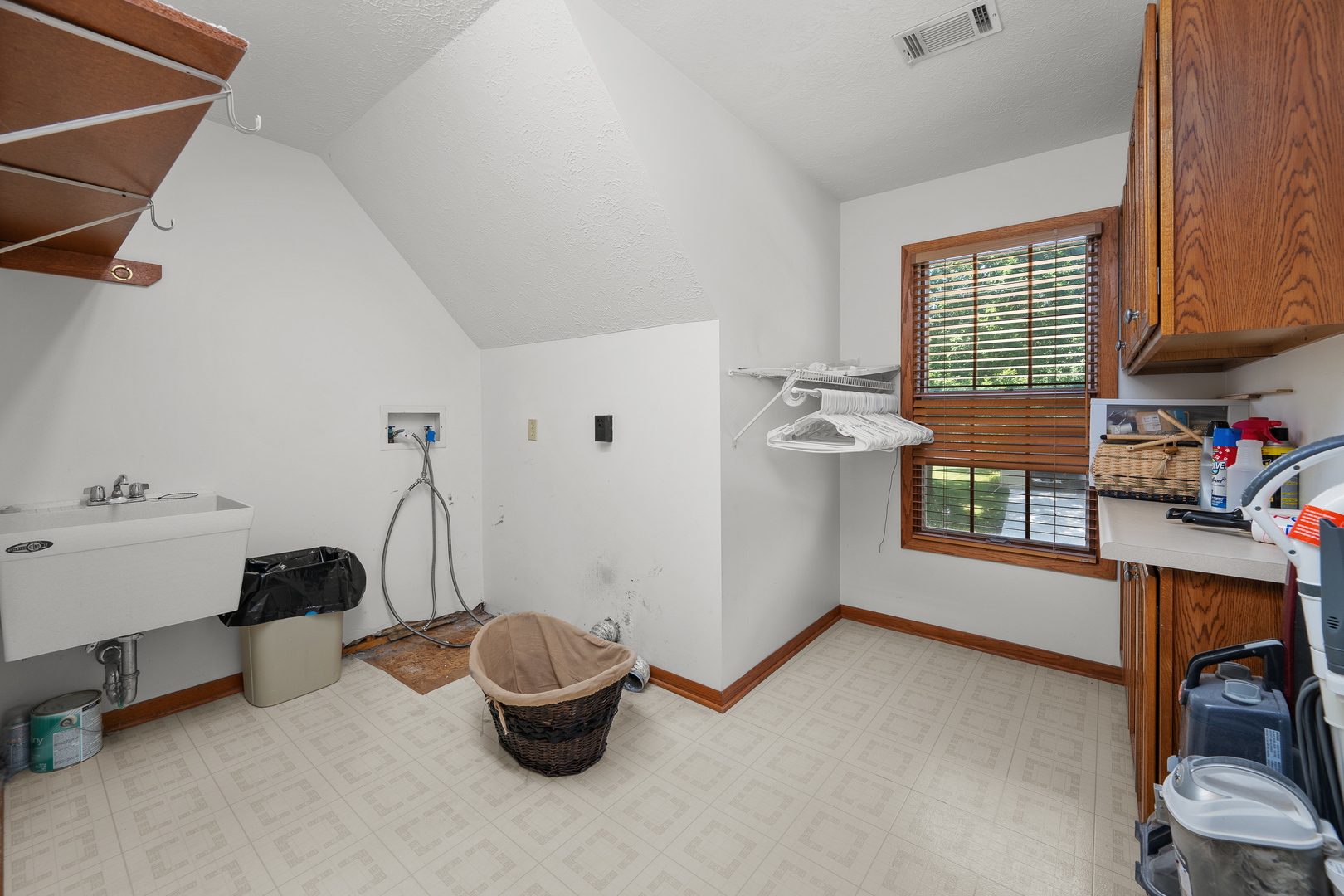 1918 Brierwood Lane Property Photo 38