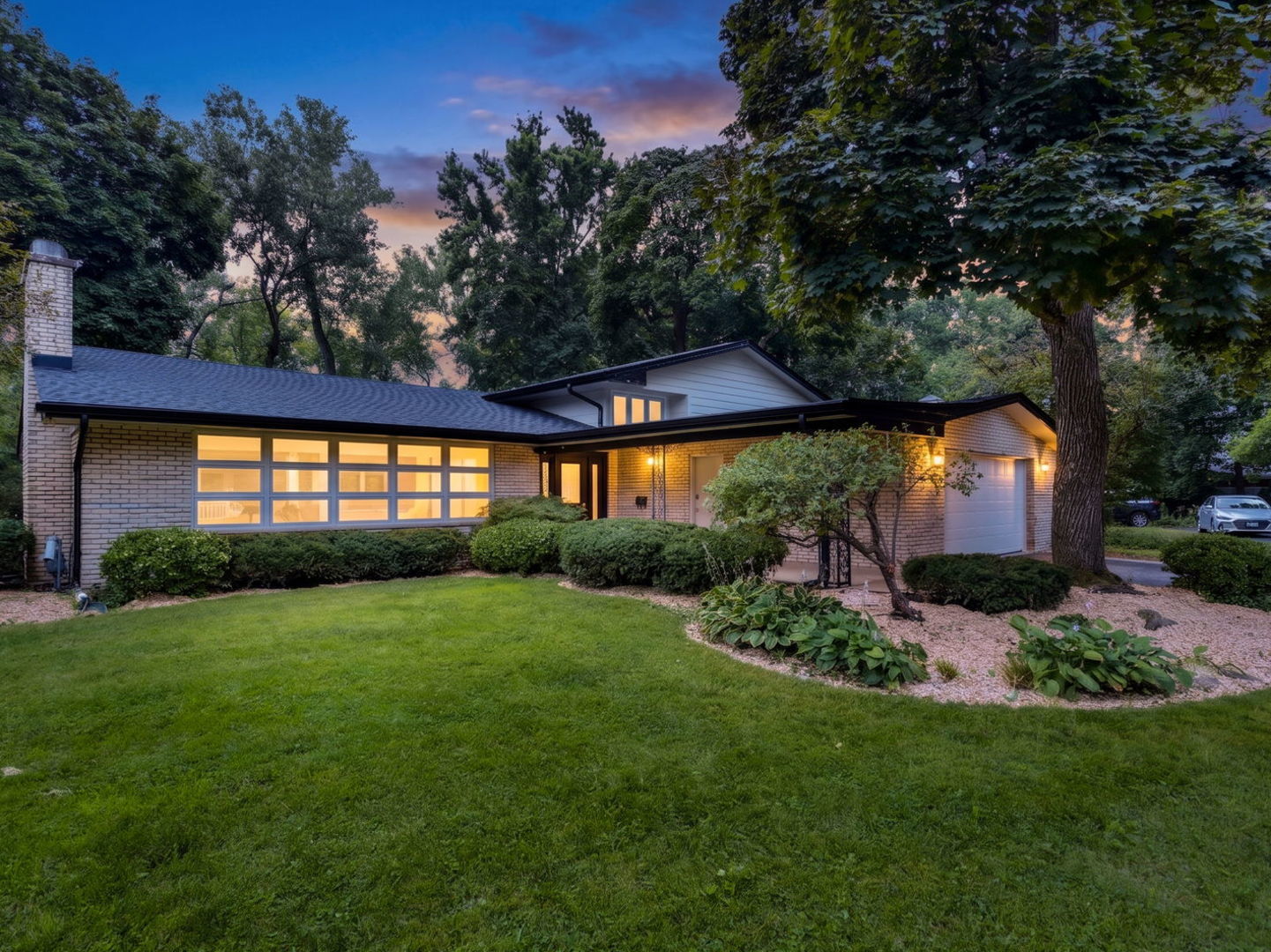 1441 Sequoia Trail