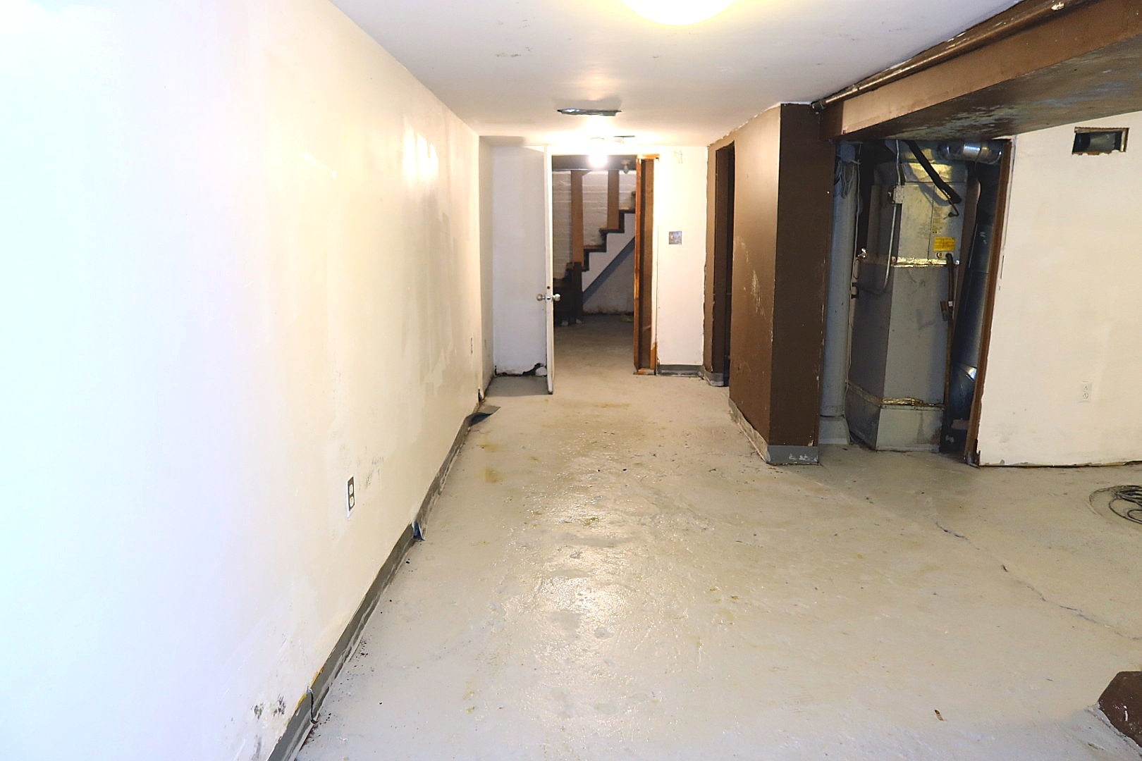 13223 S Buffalo Avenue Property Photo 12