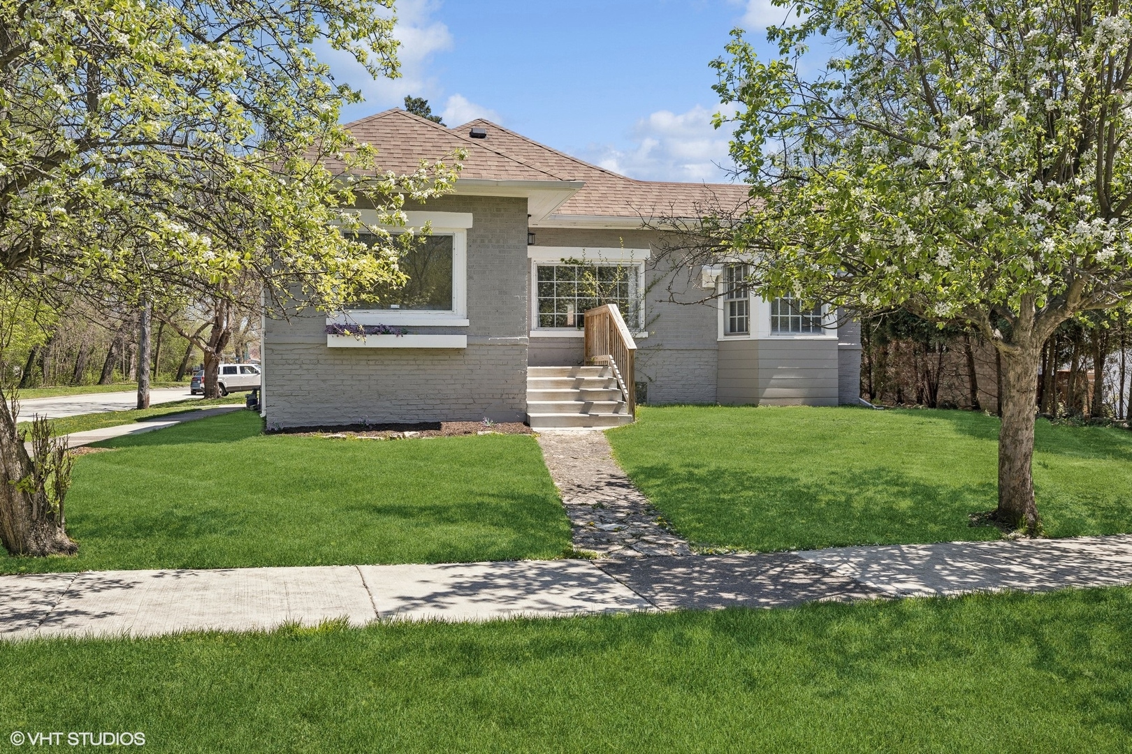 8223 W 30th Street Property Photo 2