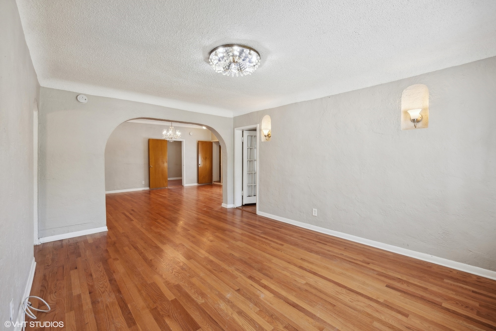 8223 W 30th Street Property Photo 5