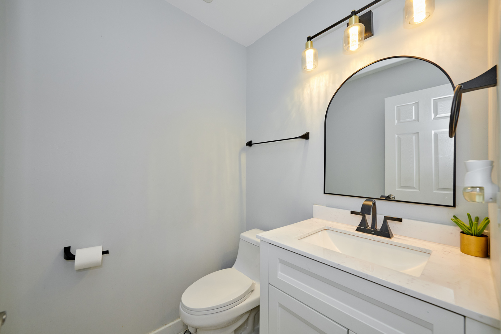 2468 Rosehall Lane Property Photo 21