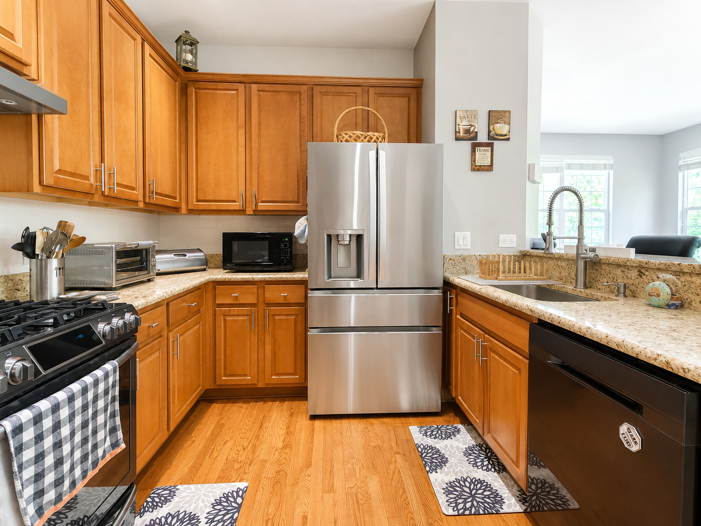 394 Broadmoor Lane Property Photo 13