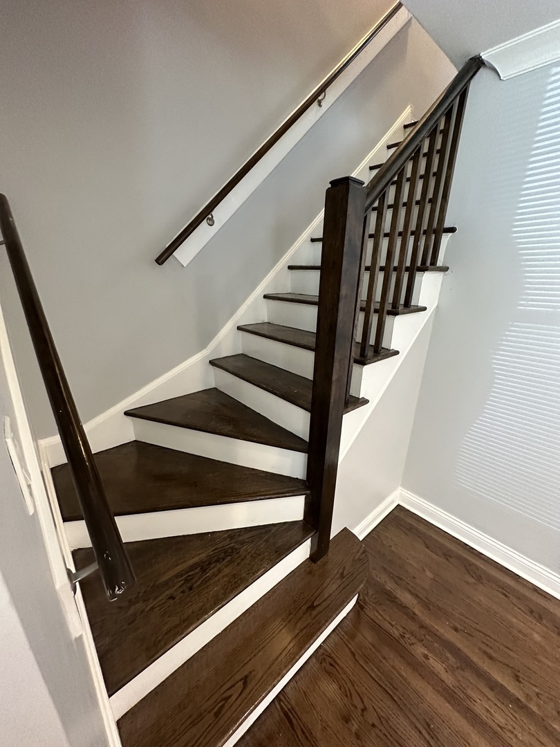 8209 S Prairie Avenue Property Photo 16