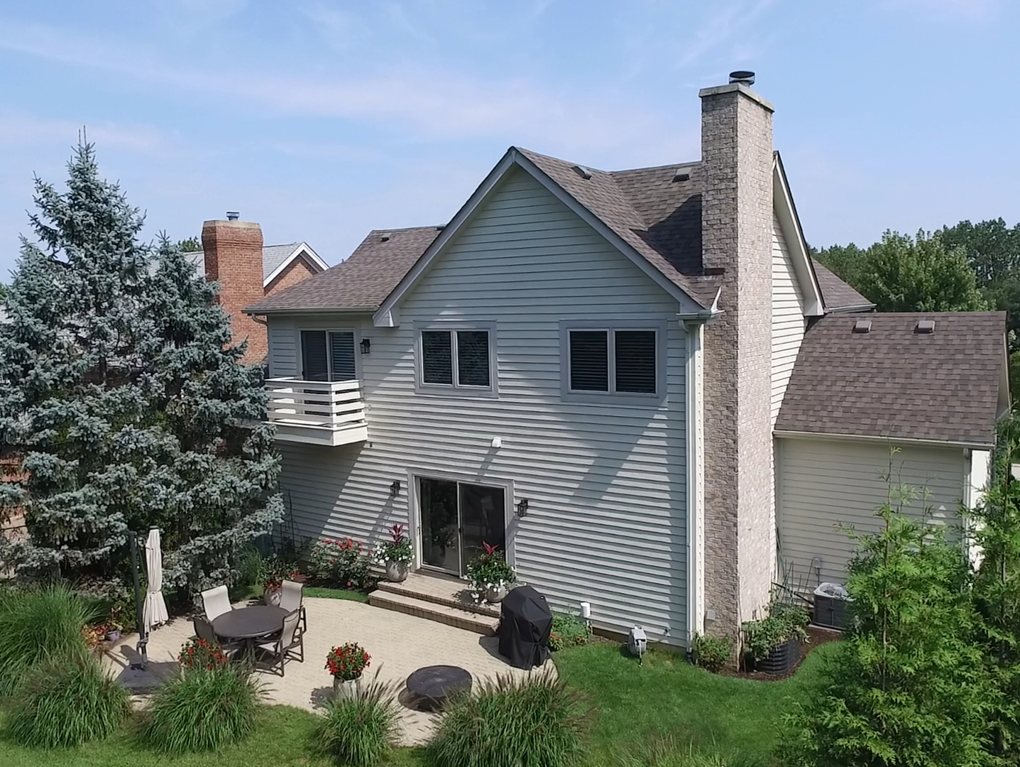 1268 N Palos Avenue Property Photo 2