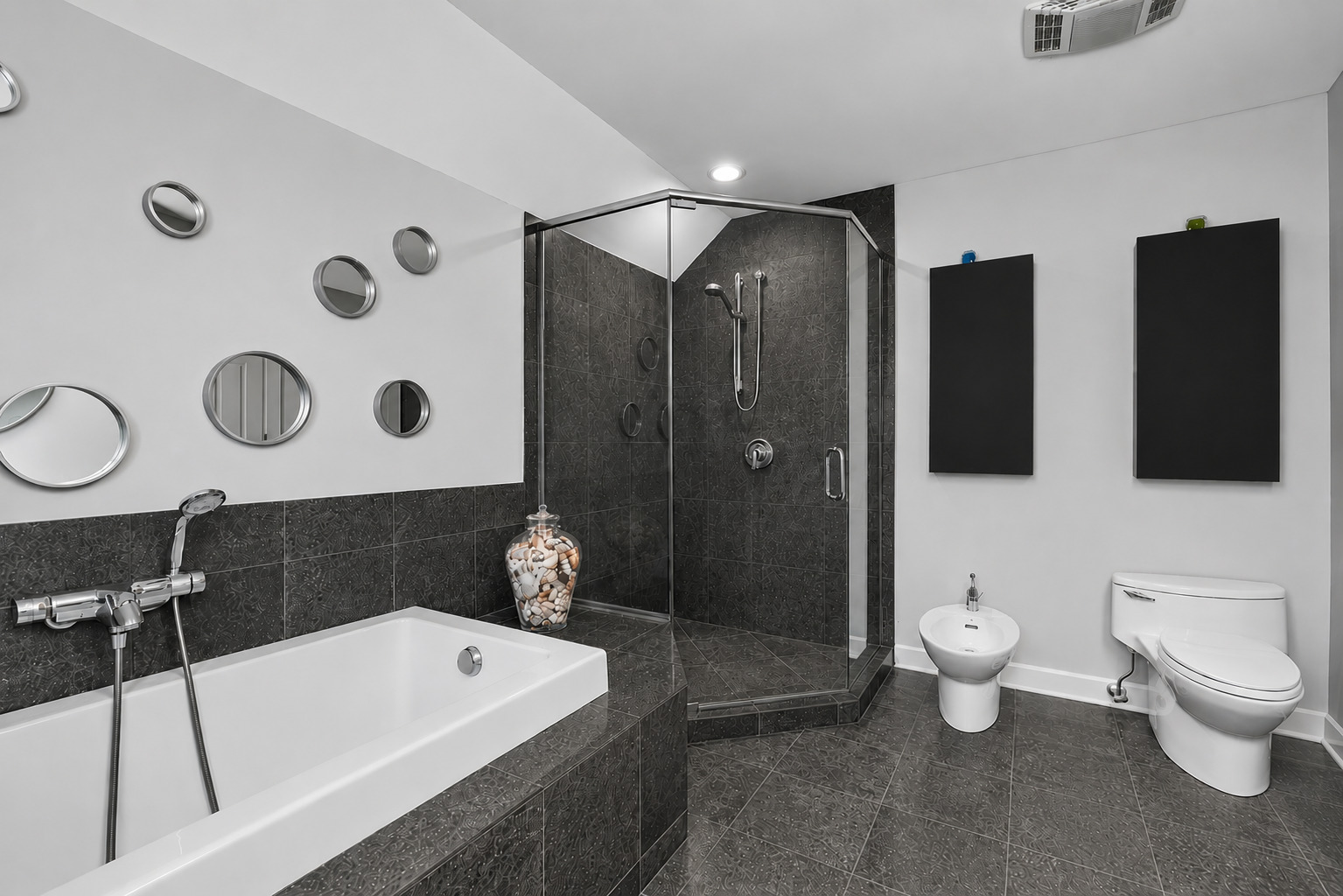 1268 N Palos Avenue Property Photo 16