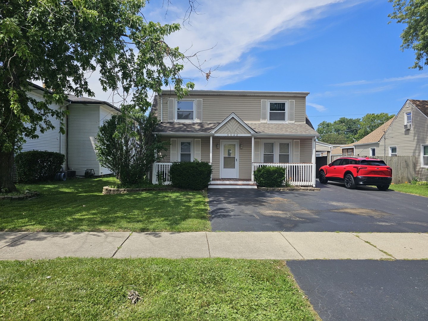 9642 Normandy Avenue Property Photo 2