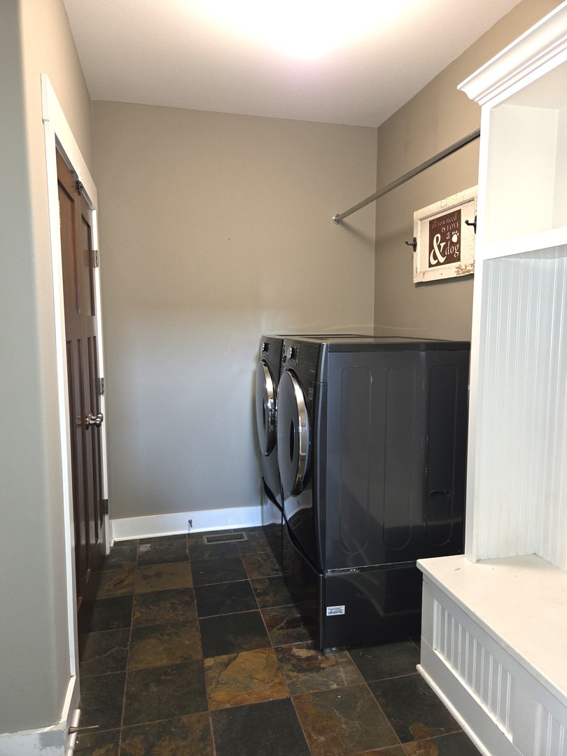 13200 Newbury Lane Property Photo 16