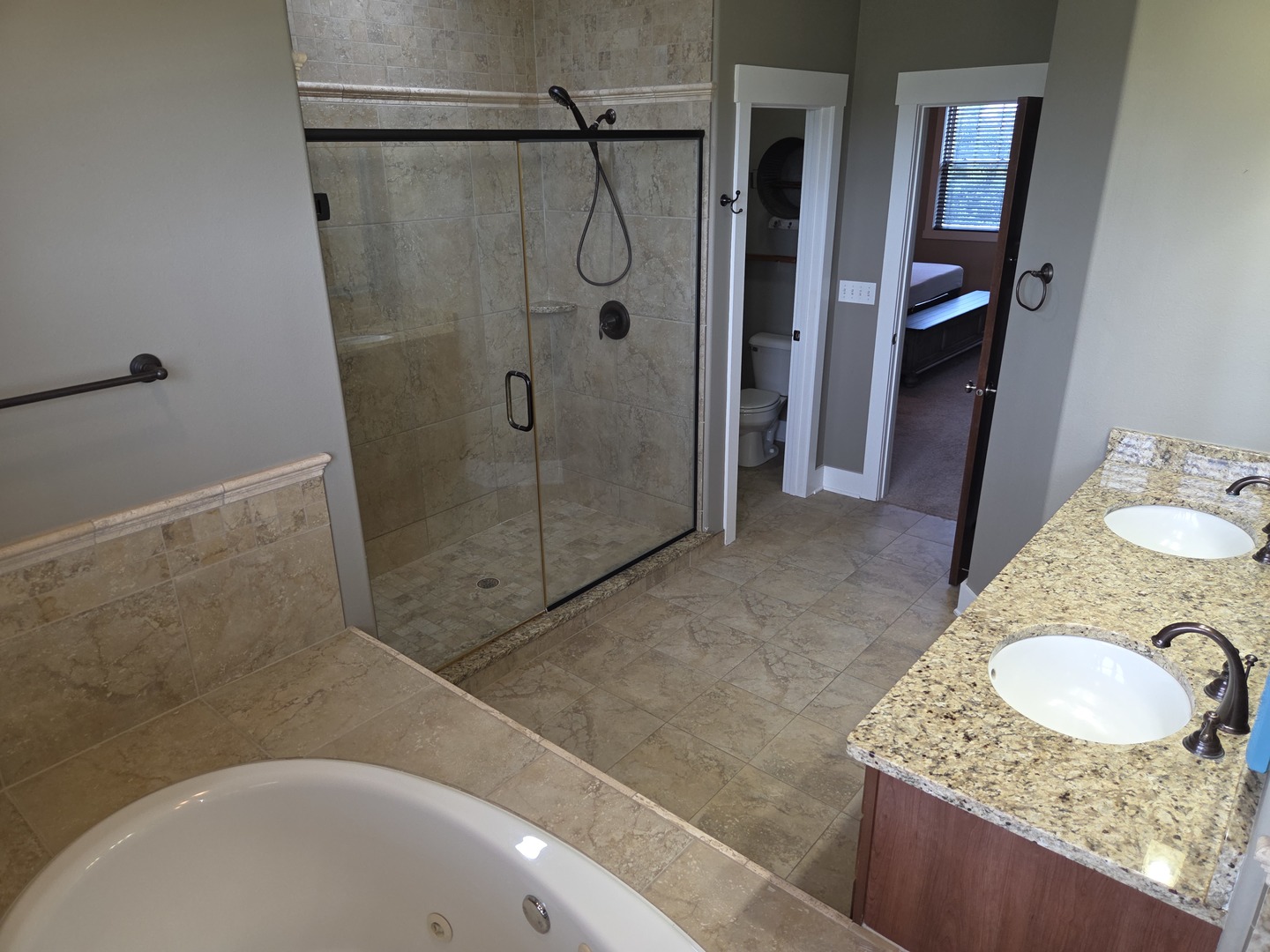 13200 Newbury Lane Property Photo 22