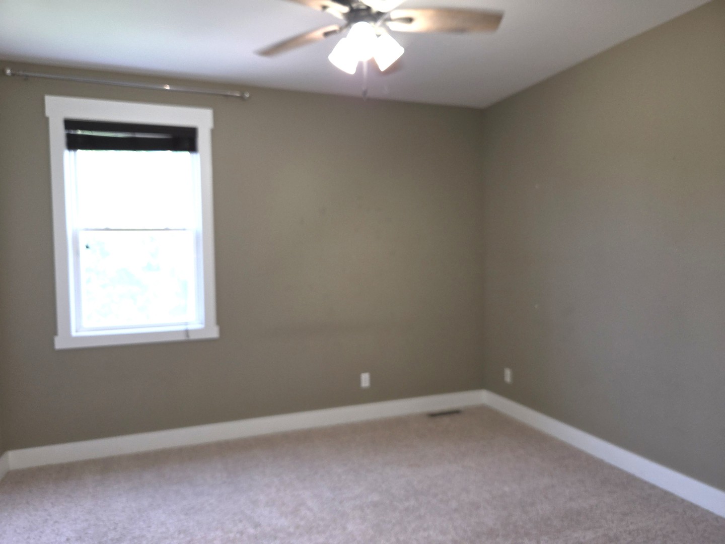 13200 Newbury Lane Property Photo 25