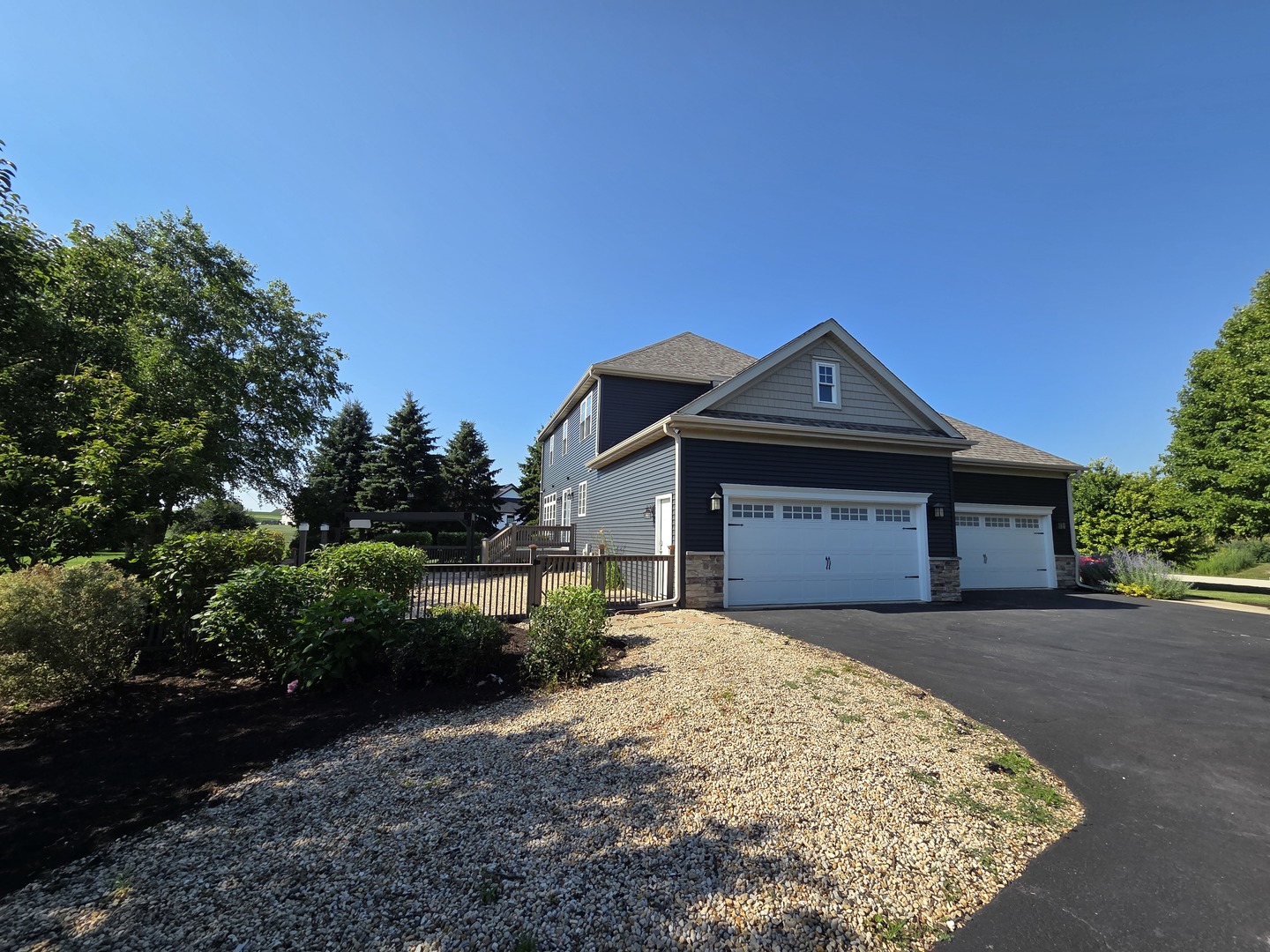 13200 Newbury Lane Property Photo 40