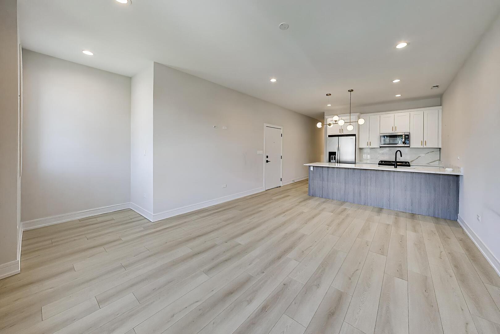 5157 S Wabash Avenue 2 Property Photo 3