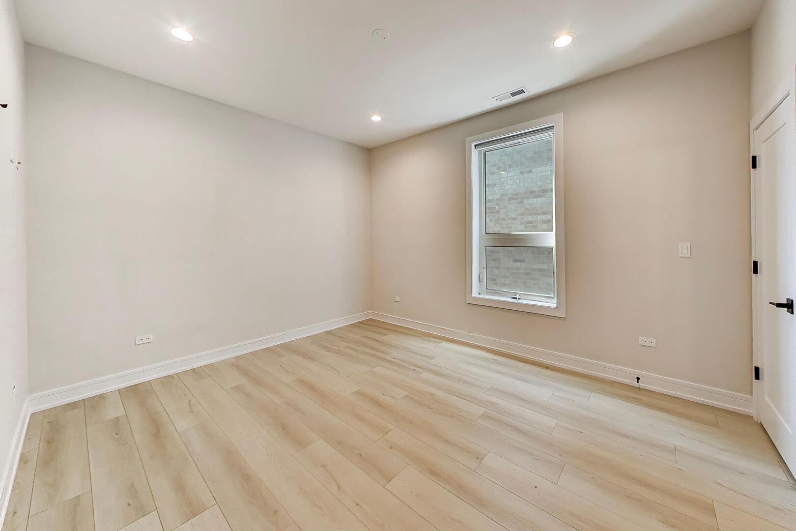 5157 S Wabash Avenue 2 Property Photo 5