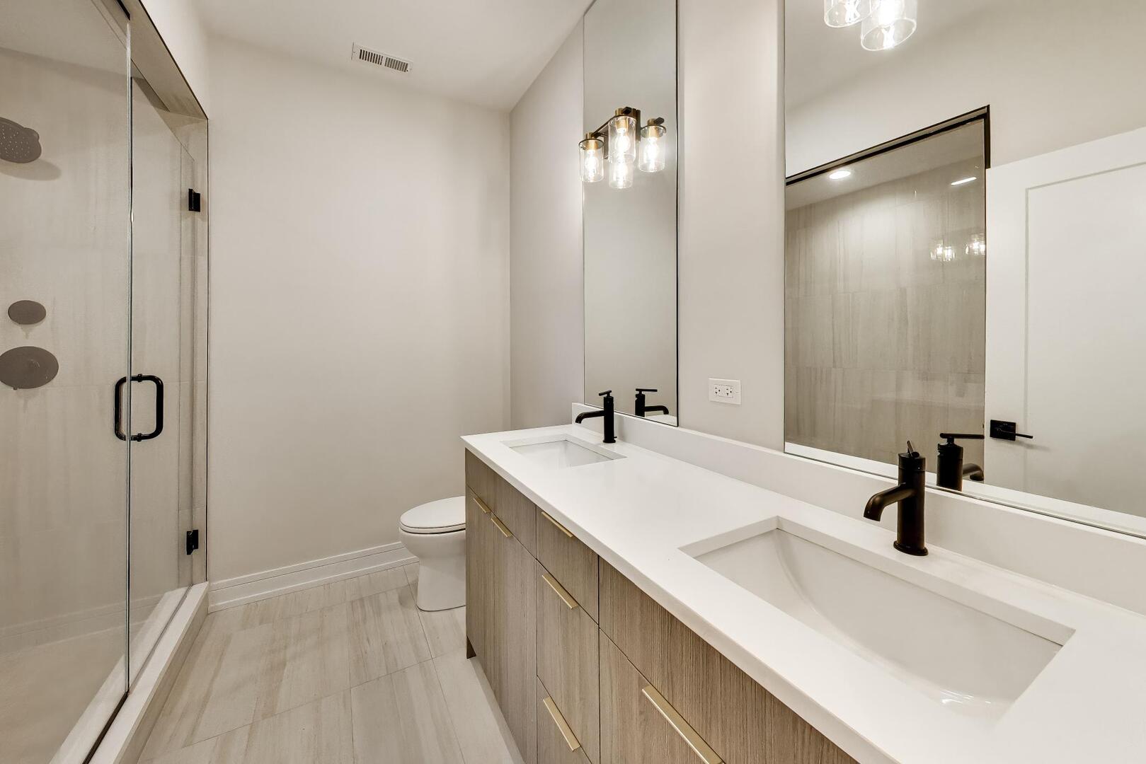 5157 S Wabash Avenue 2 Property Photo 8