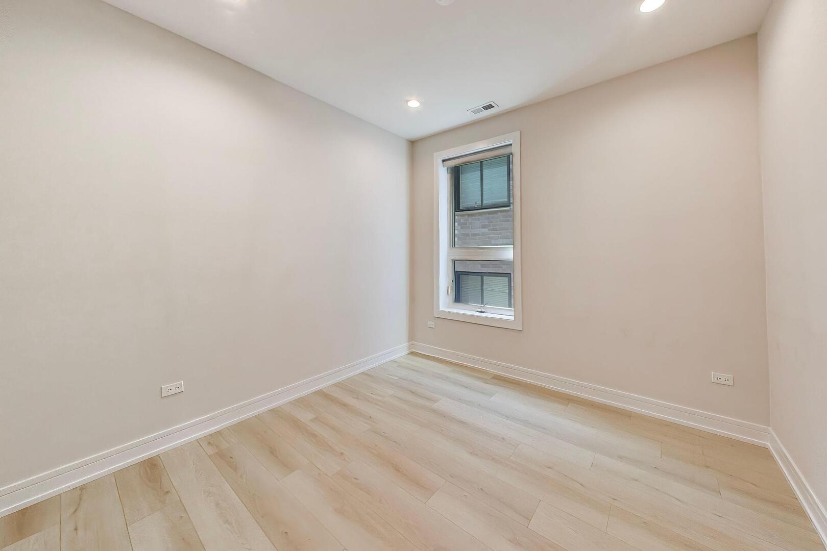 5157 S Wabash Avenue 2 Property Photo 9