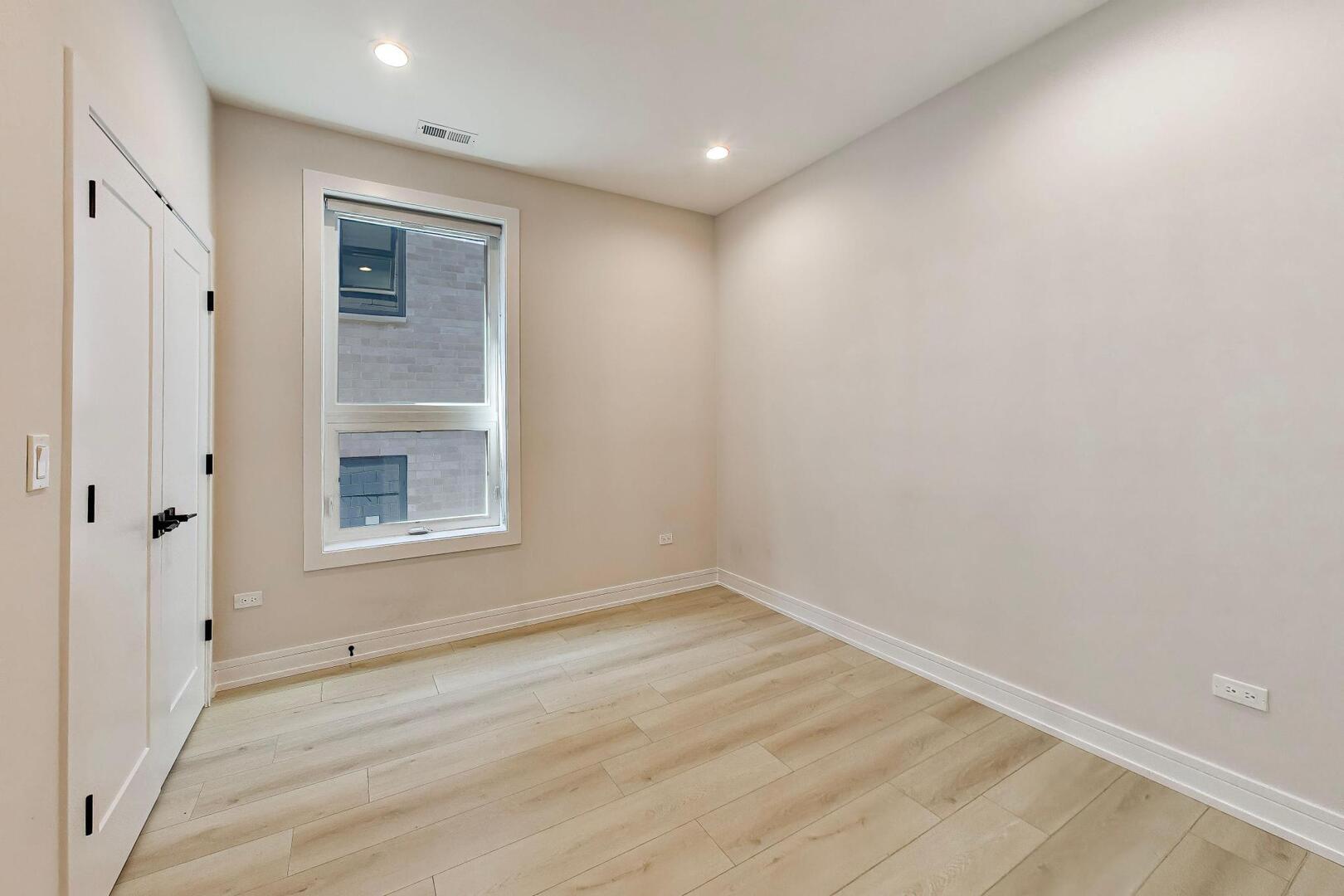 5157 S Wabash Avenue 2 Property Photo 11