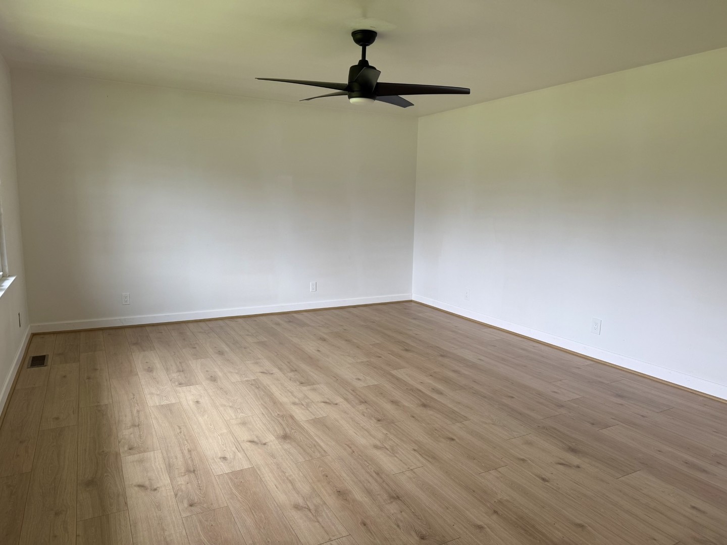 312 Chestnut Street Property Photo 5