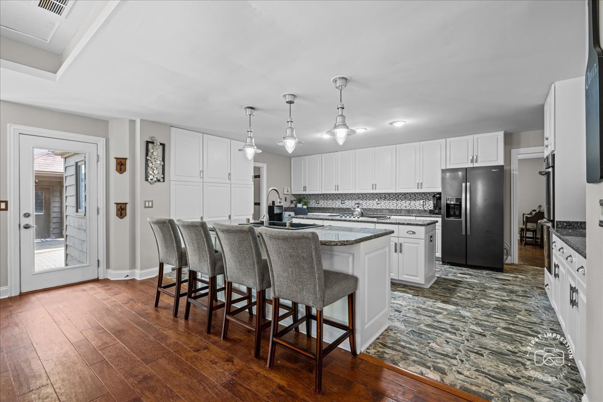 5n284 Oak Road Property Photo 16