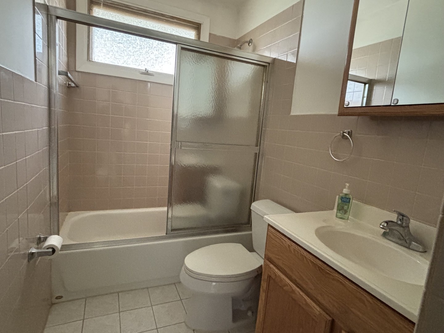 7043 Hemlock Street Property Photo 7
