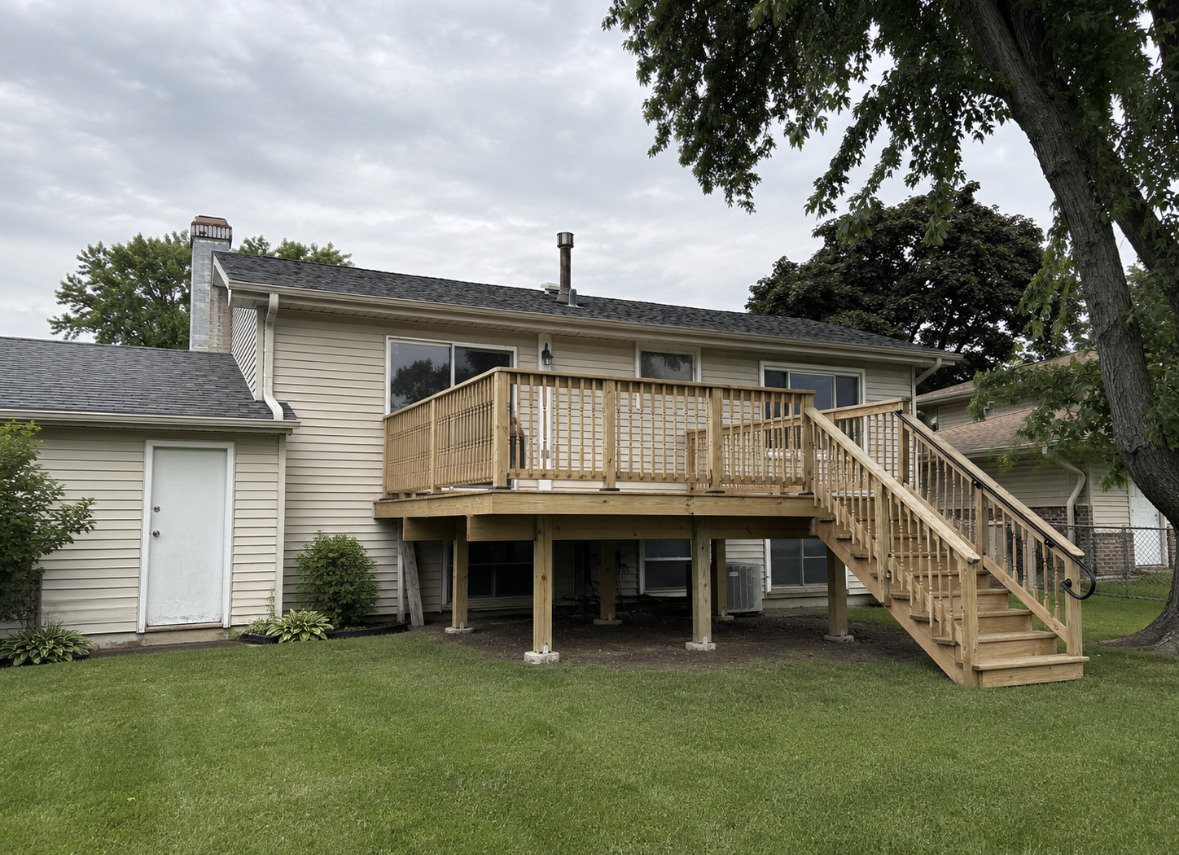 7043 Hemlock Street Property Photo 13