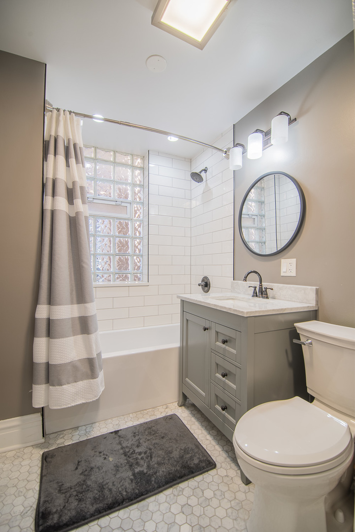 12703056 Property Photo 16