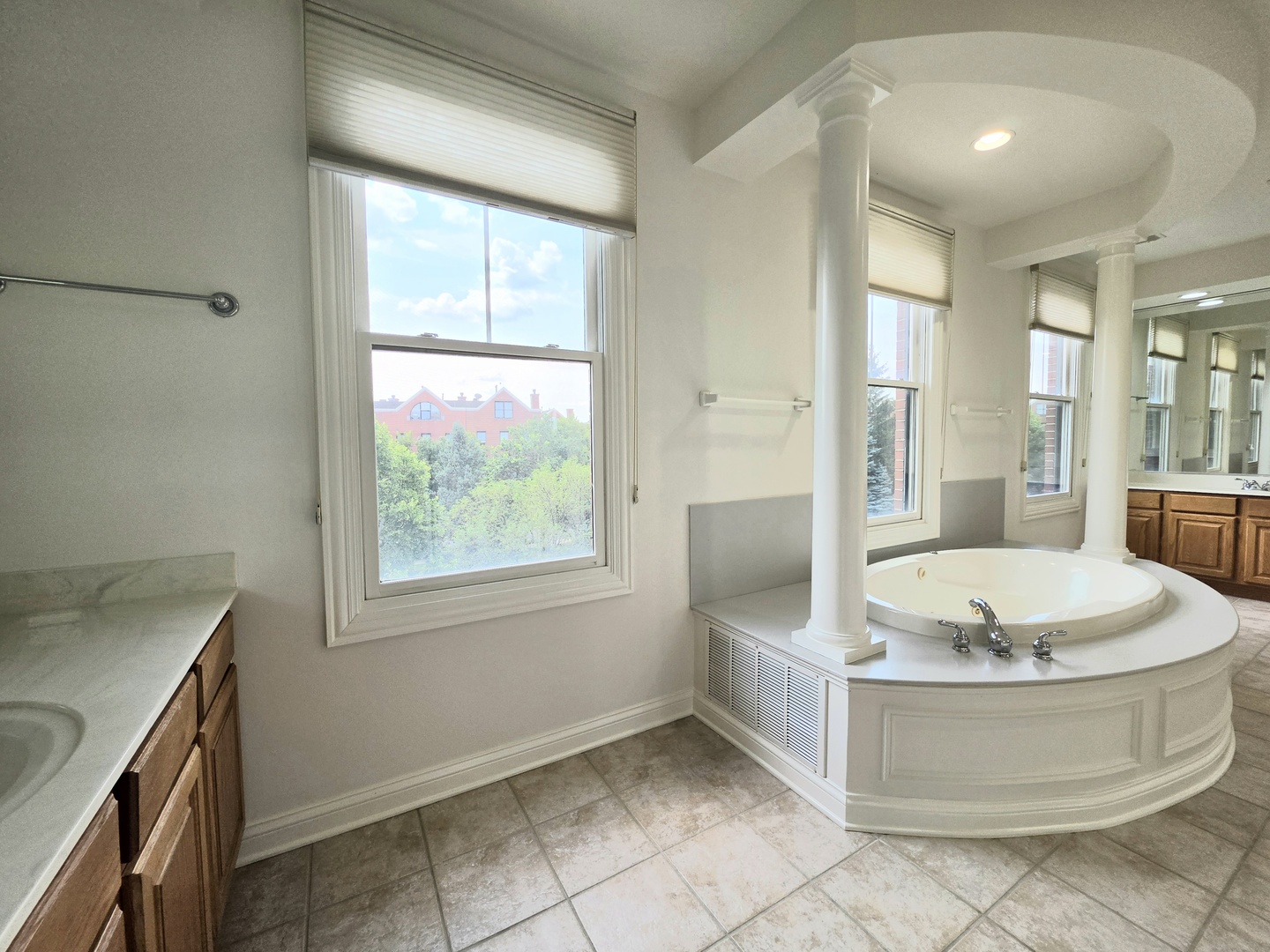 2085 Valor Court Property Photo 25