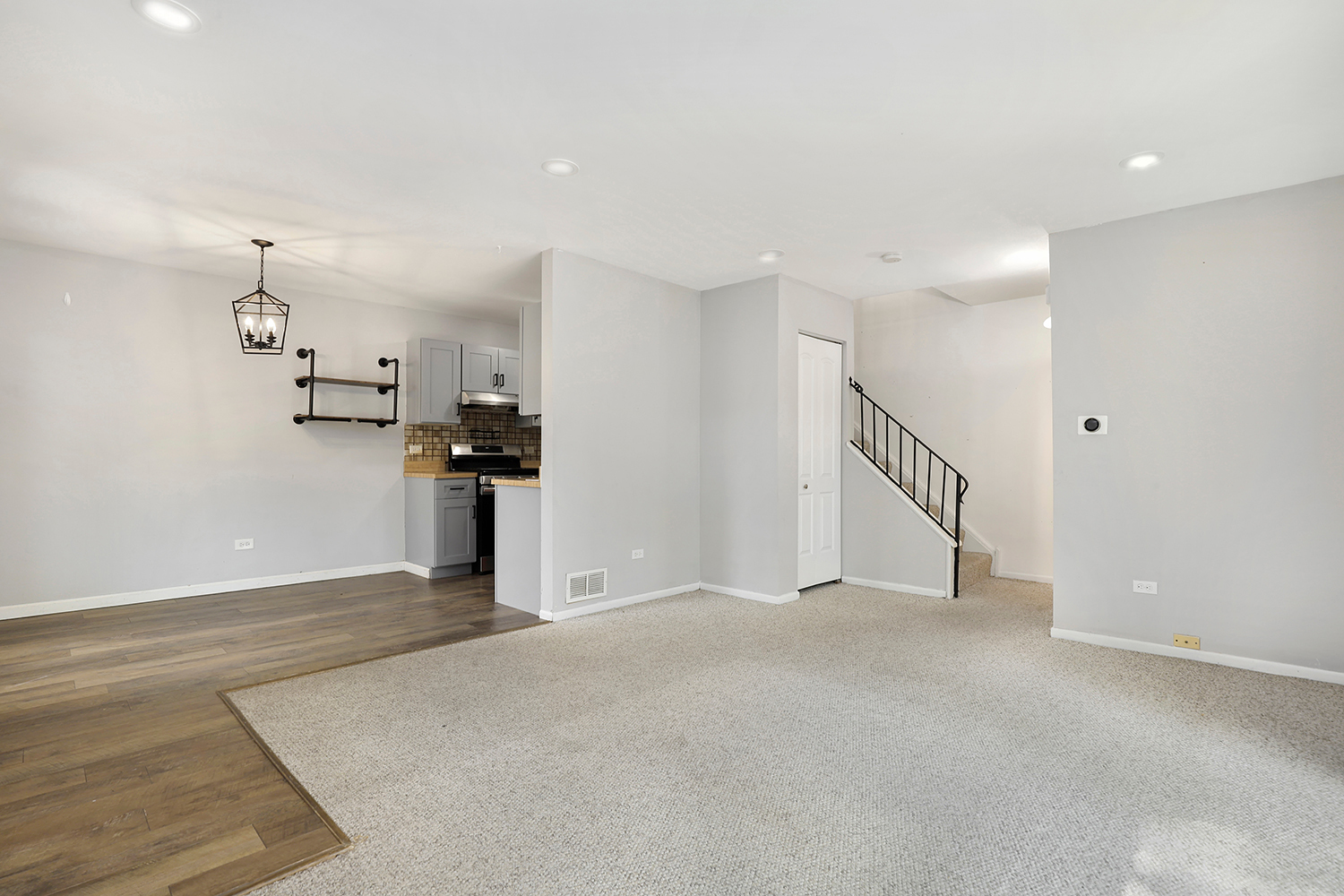 415 Sunnybrook Lane Property Photo 4