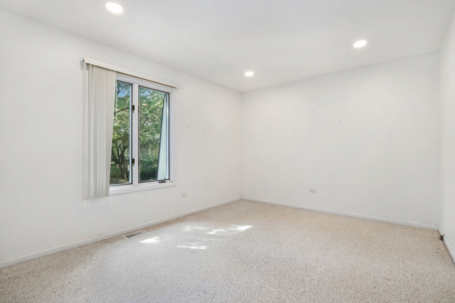 415 Sunnybrook Lane Property Photo 10