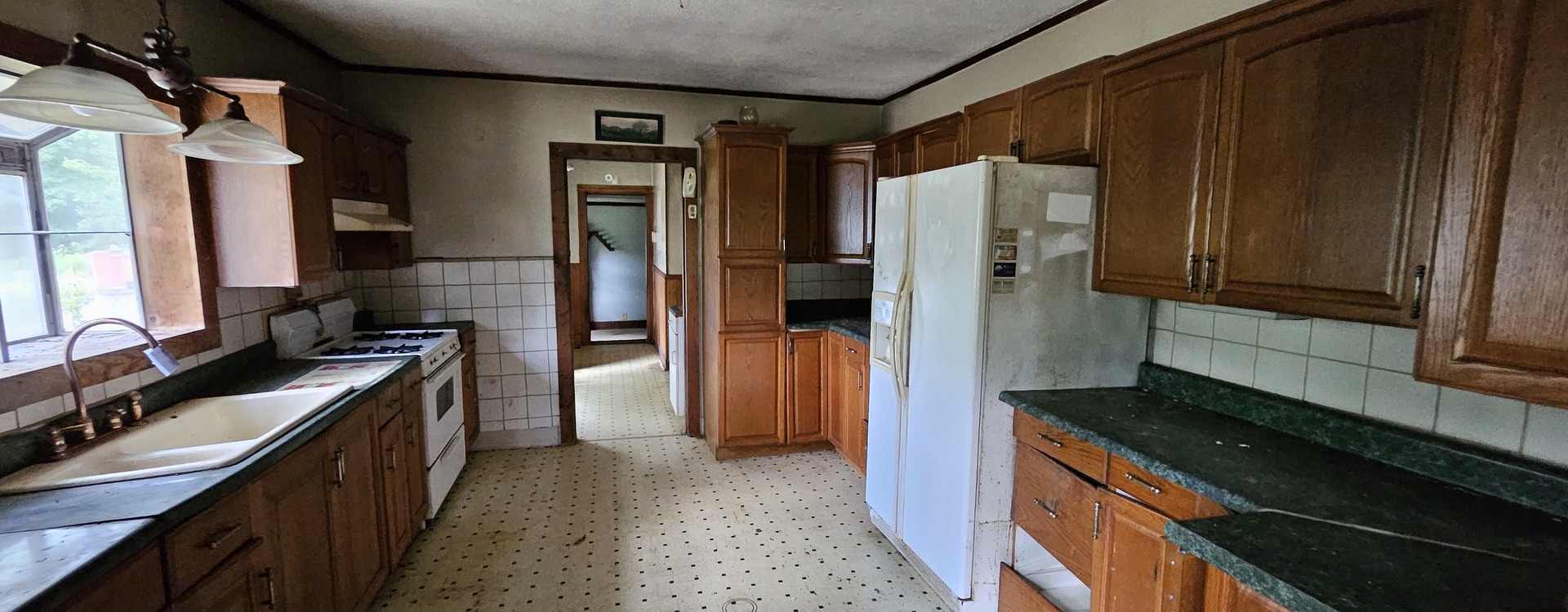 679 Bucher Road Property Photo 4