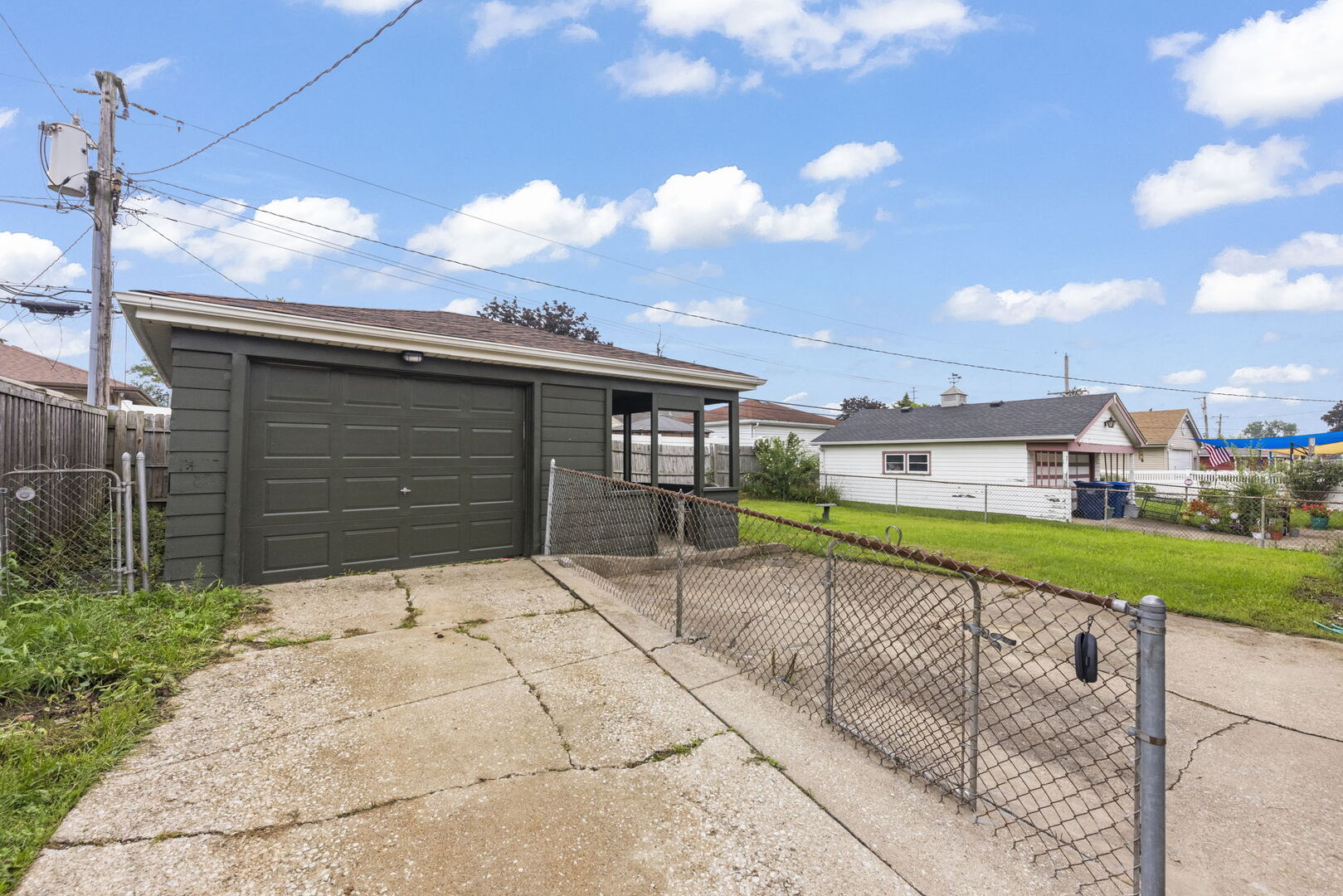 1524 Harding Avenue Property Photo 21