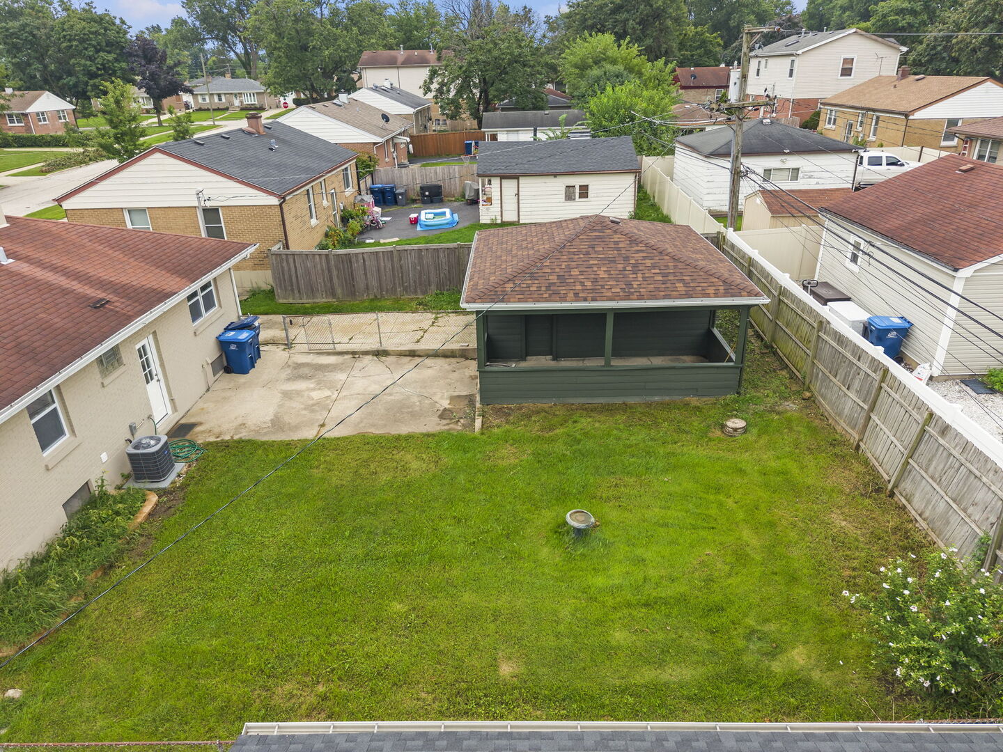 1524 Harding Avenue Property Photo 25