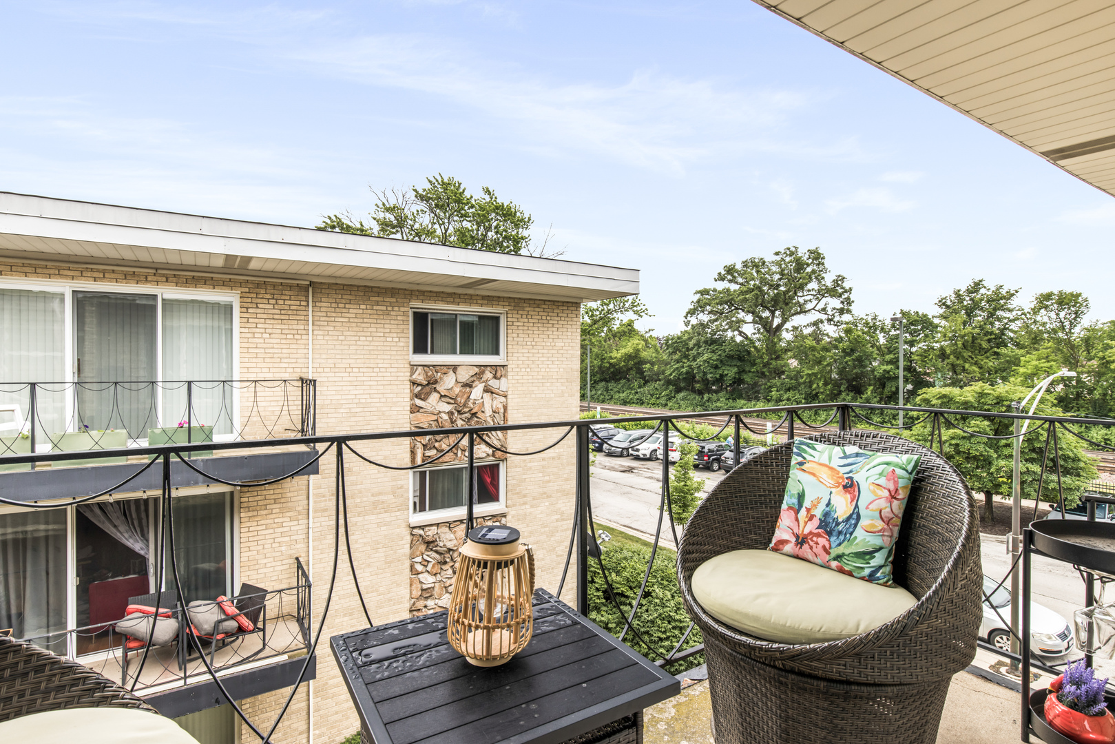 6817 N Olmsted Avenue 201 Property Photo 15