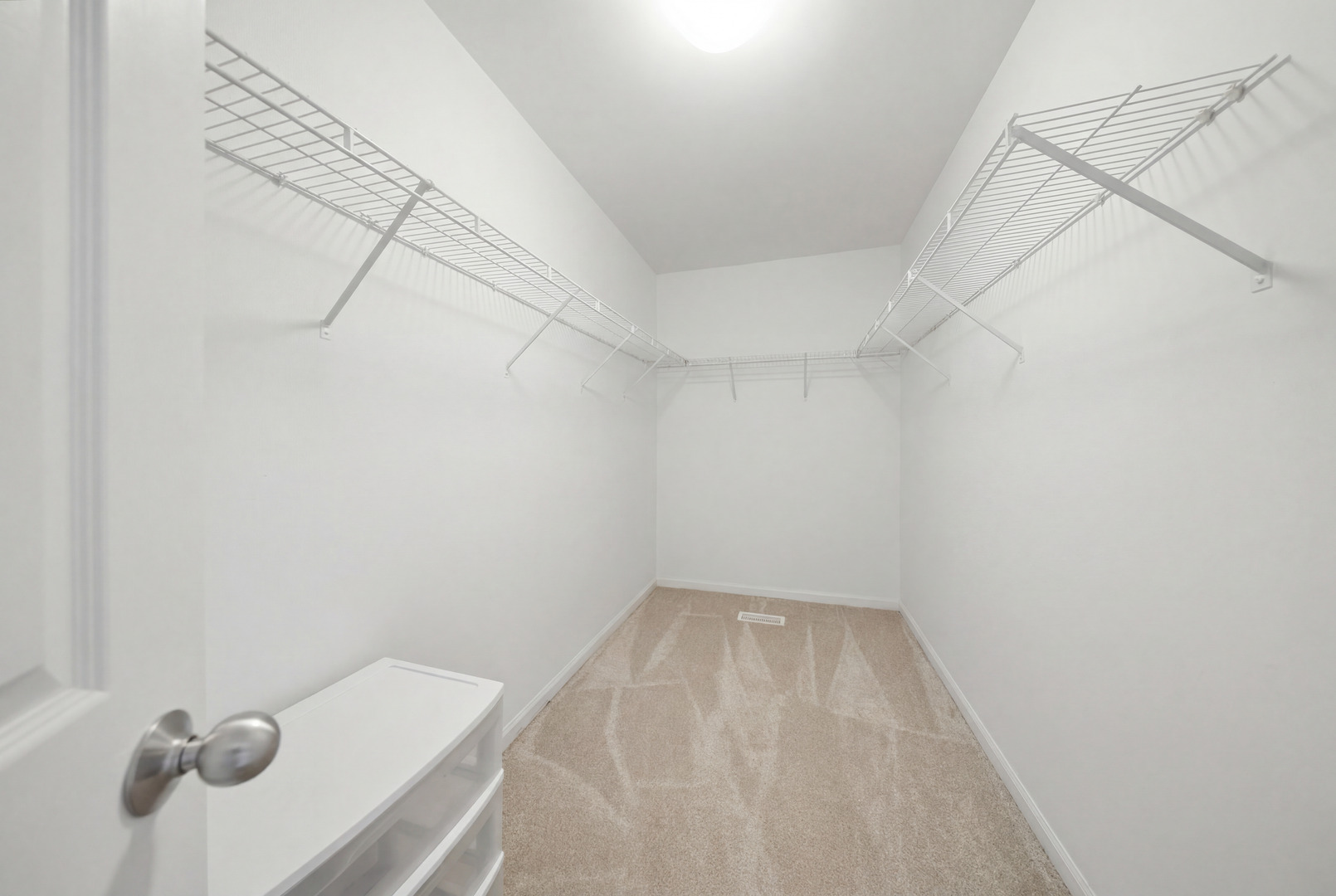 185 Springbrook Trail Property Photo 14