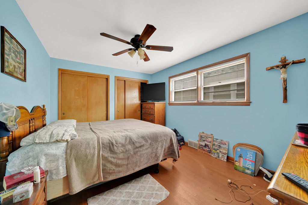 8606 S Kostner Avenue Property Photo 10