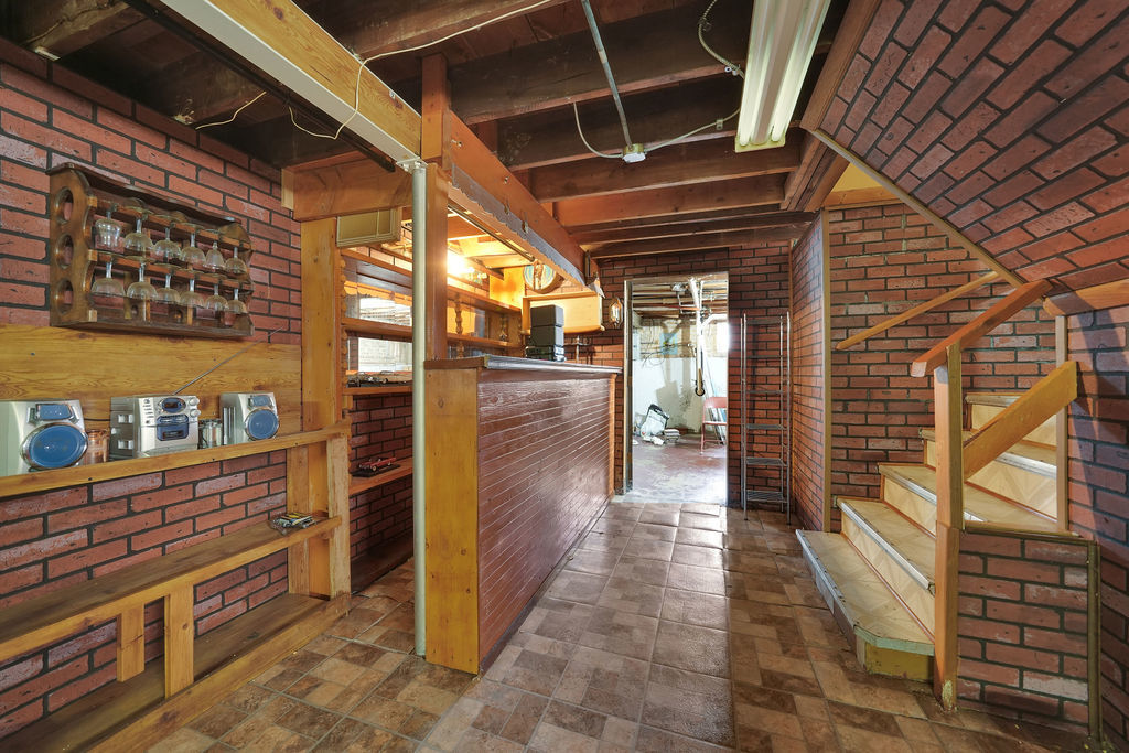 8606 S Kostner Avenue Property Photo 17