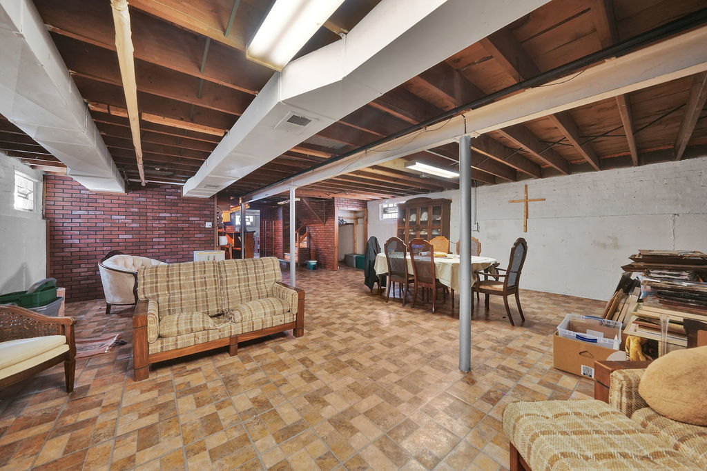 8606 S Kostner Avenue Property Photo 18