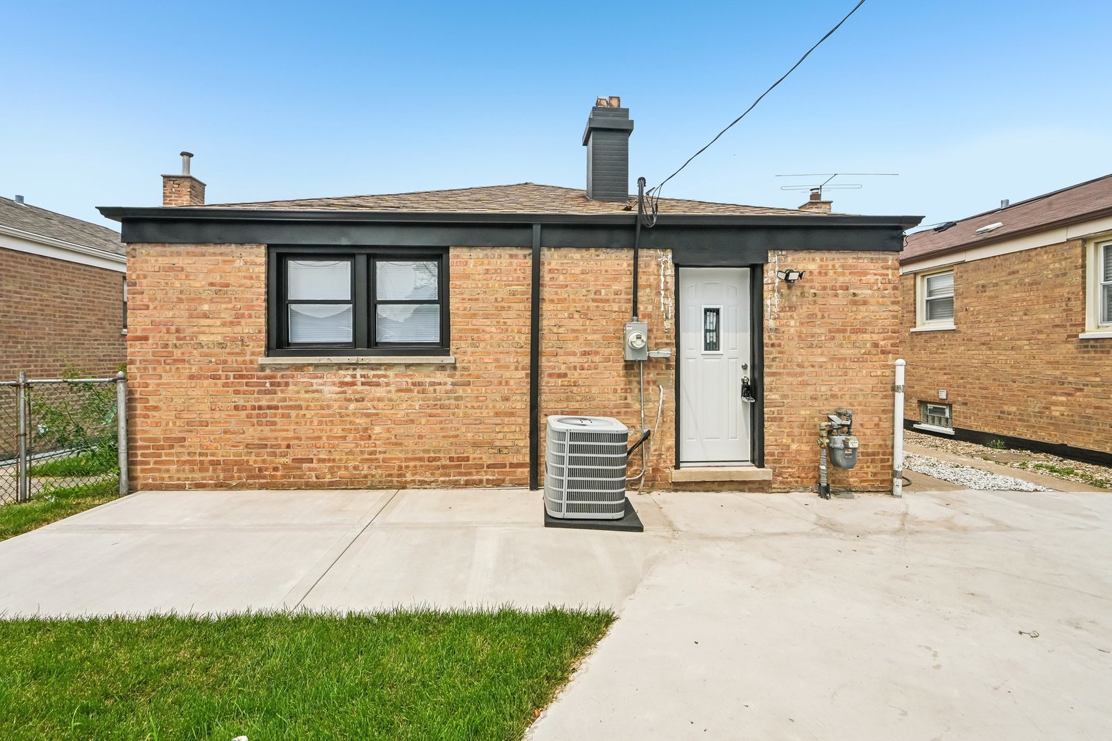 3827 W Hayford Street Property Photo 24