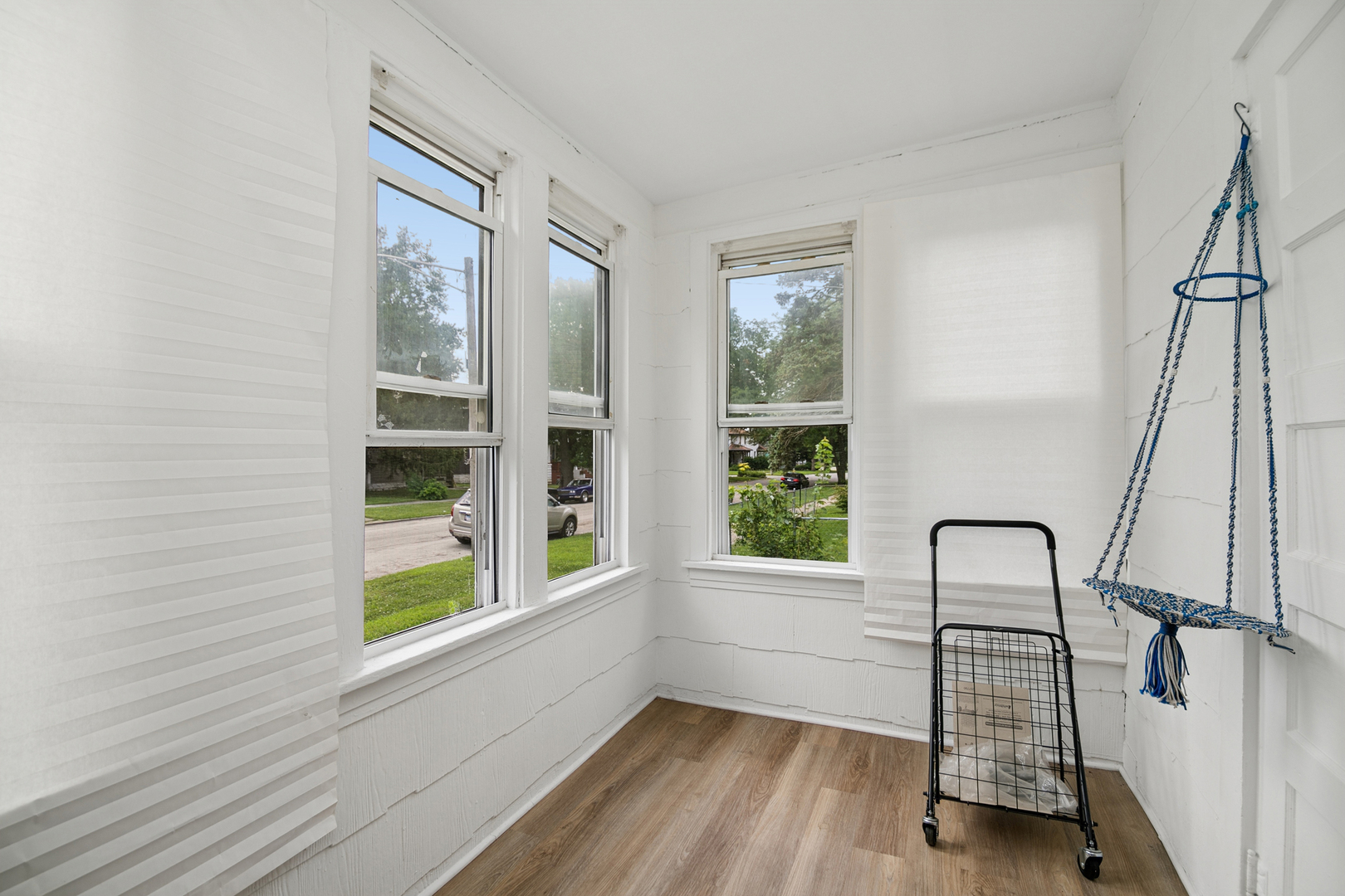 259 N Evergreen Avenue Property Photo 4
