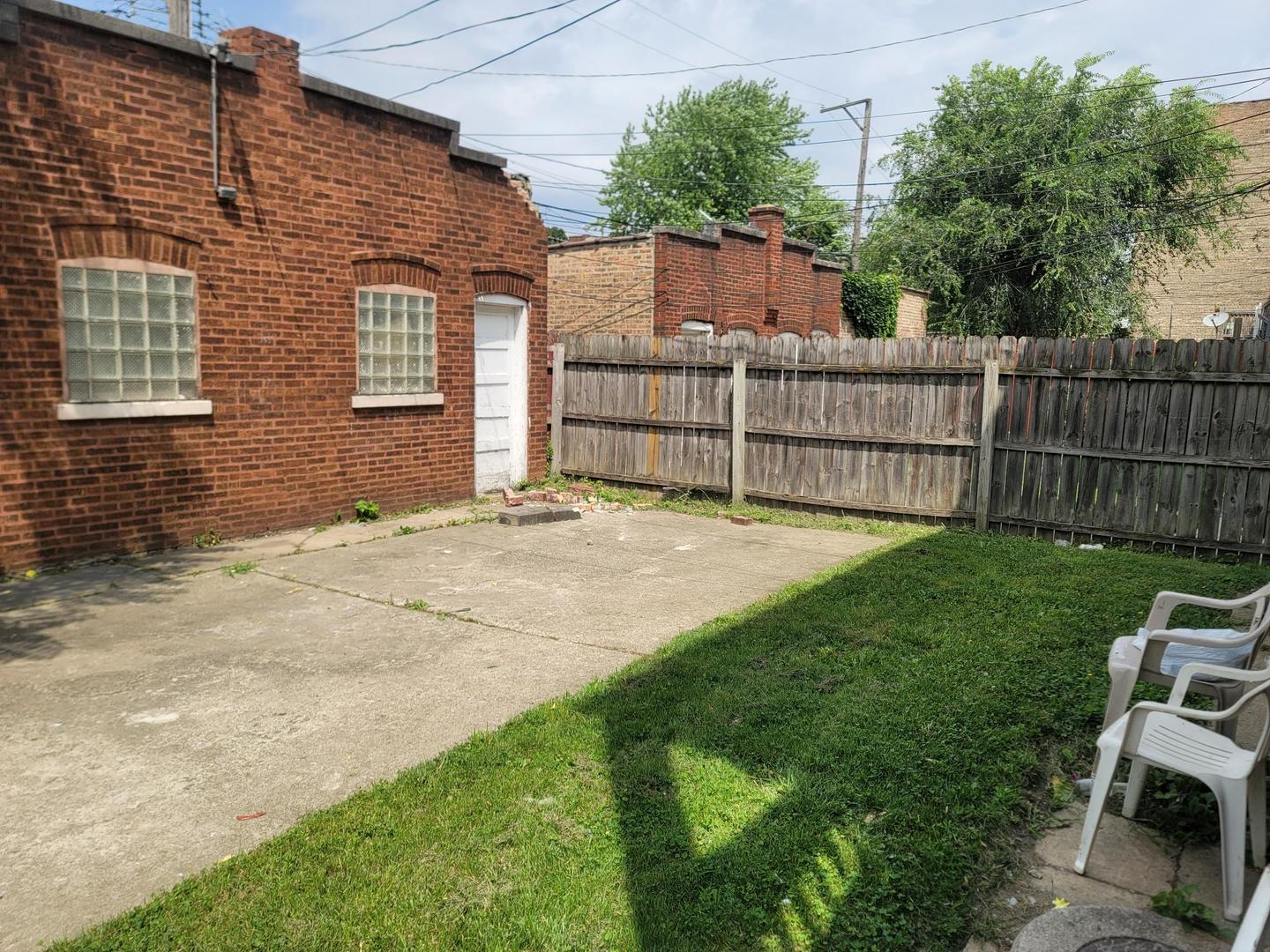 7836 S Marshfield Avenue Property Photo 14
