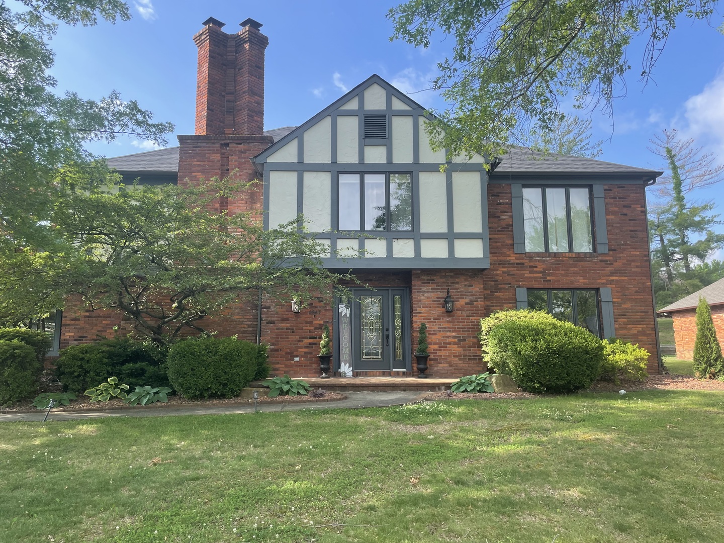 1813 Wolff Drive Property Photo 1