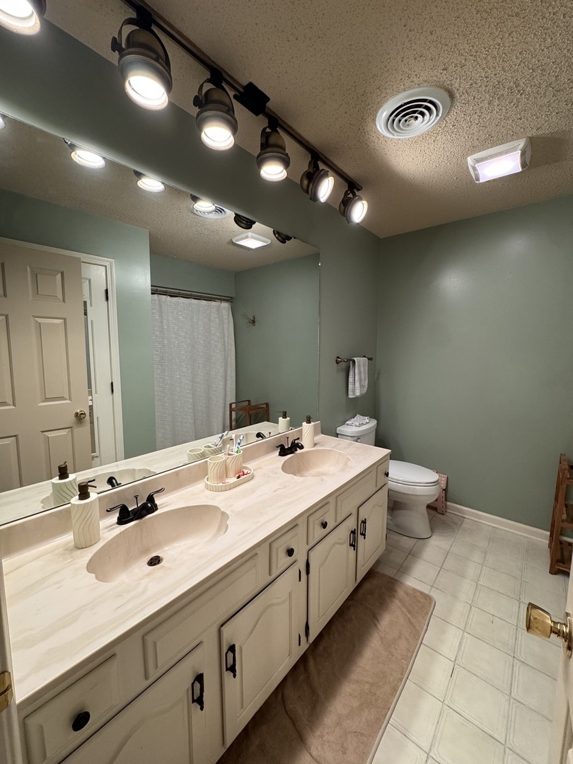 1813 Wolff Drive Property Photo 25