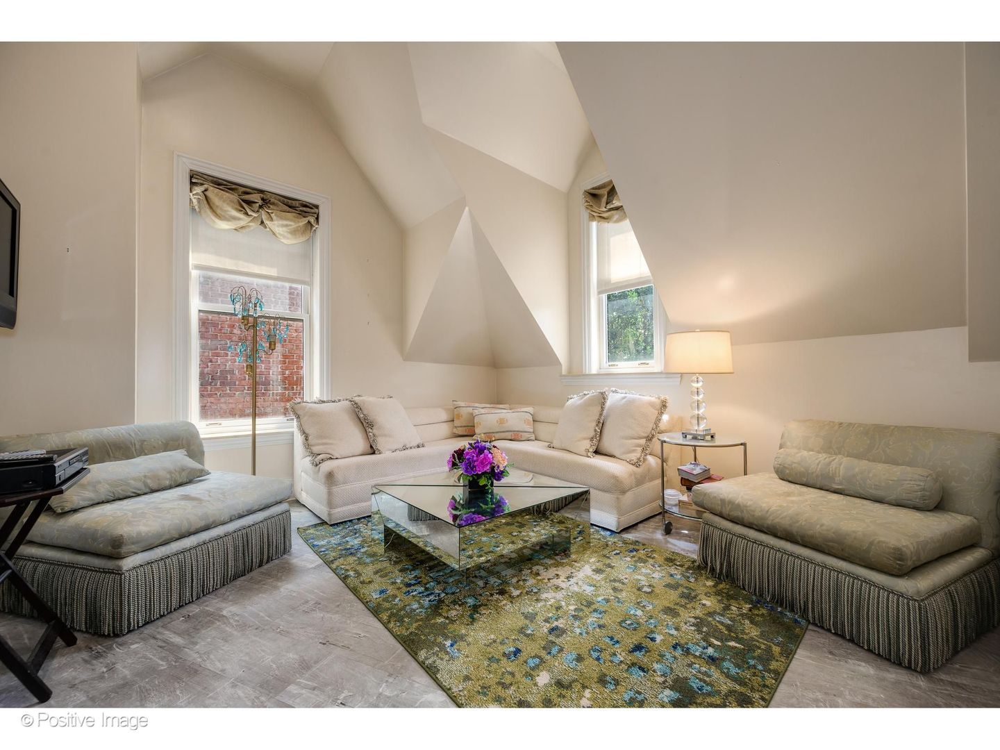 1919 S Prairie Avenue 3 Property Photo 27