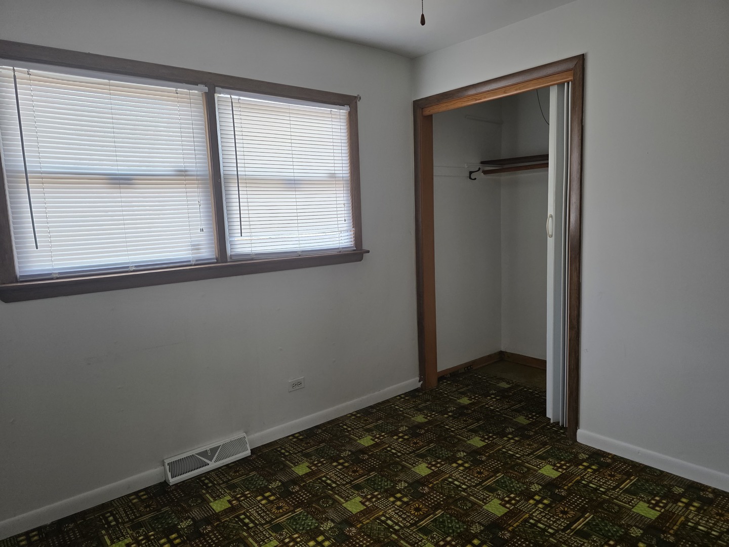 601 Yates Avenue Property Photo 8
