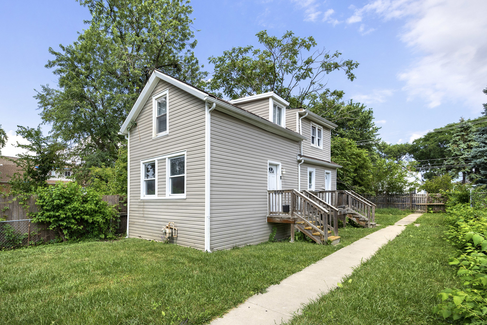 8607 S Morgan Street Property Photo 1