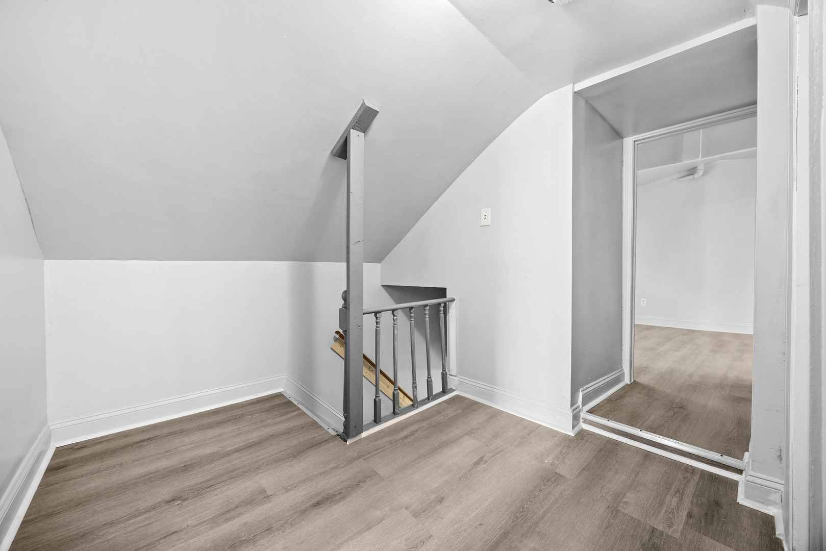 8607 S Morgan Street Property Photo 11