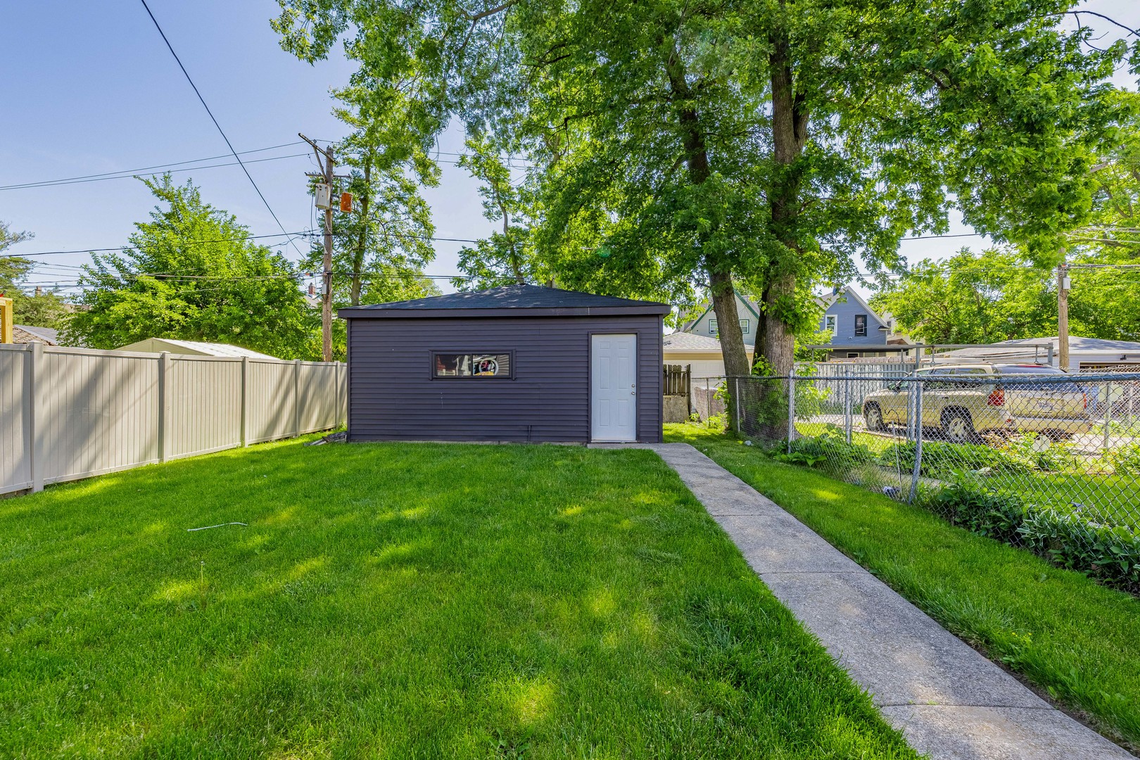 921 N Lorel Avenue Property Photo 34