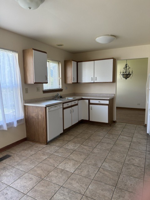 1260 Trinity Drive Property Photo 5