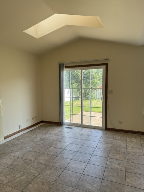 1260 Trinity Drive Property Photo 9